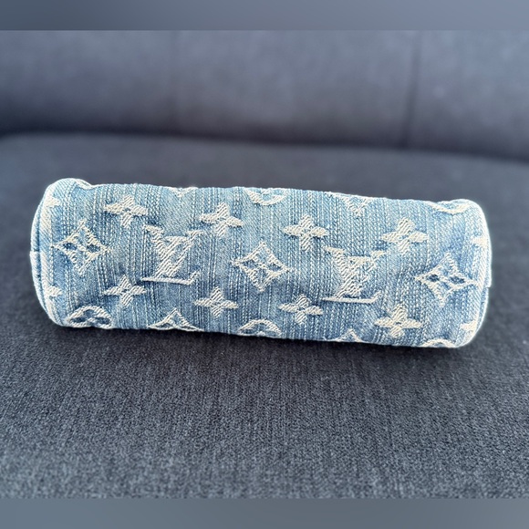 Louis Vuitton Denim Trousse GM Zip Pouch - Picture 10 of 15